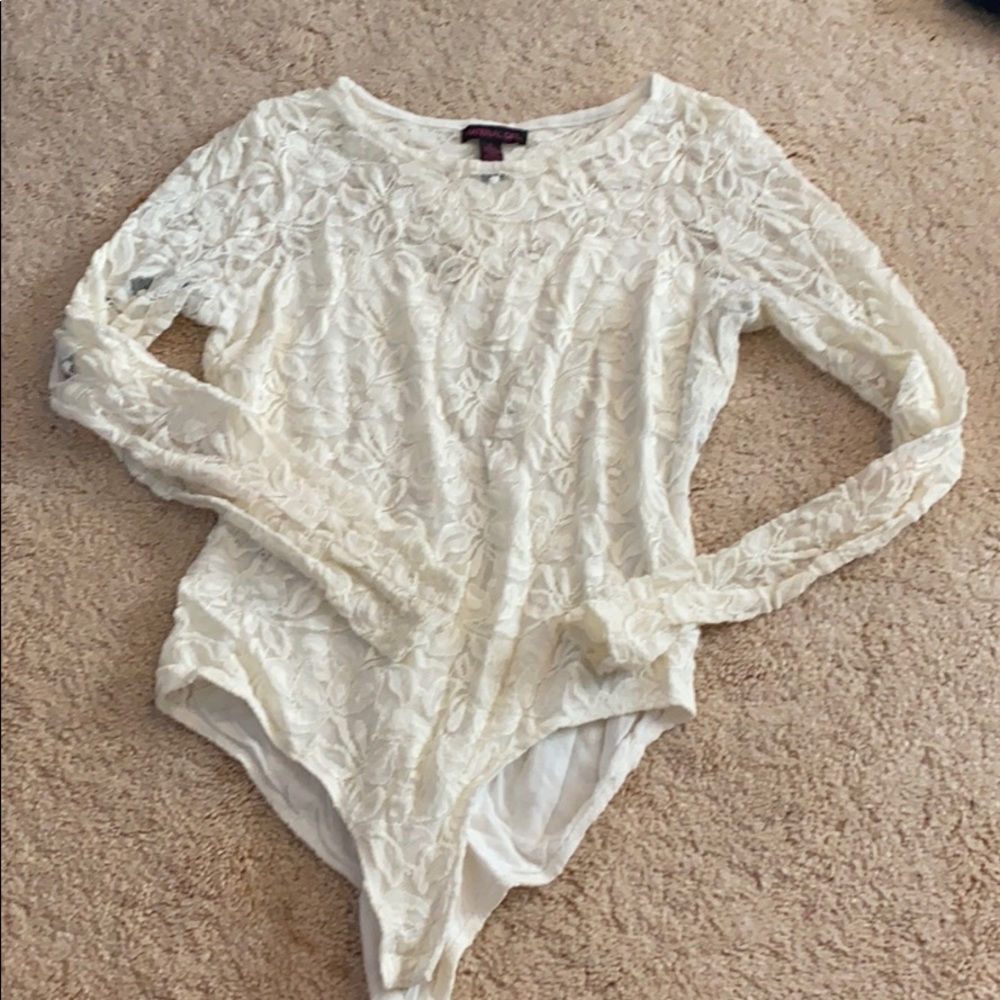 Lace white long sleeve body suit